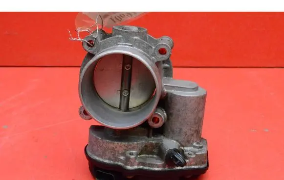 Ford Grand C-MAX Throttle body valve DS7E9F991AD