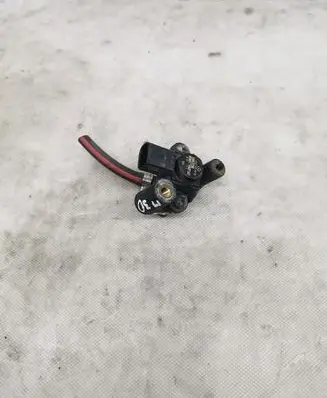 Mercedes-Benz C AMG W205 Other engine bay part A0101537228