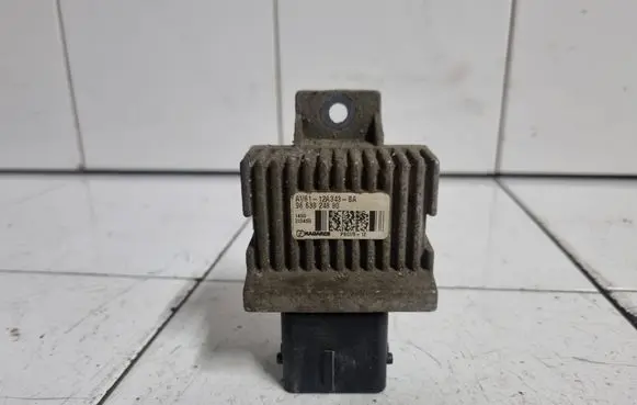 Toyota Proace Glow plug pre-heat relay AV6112A343BA 9663824880