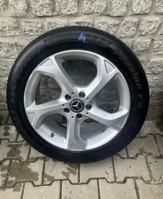 Mercedes-Benz GLA W156 X156 R18 alloy rim A1564012500