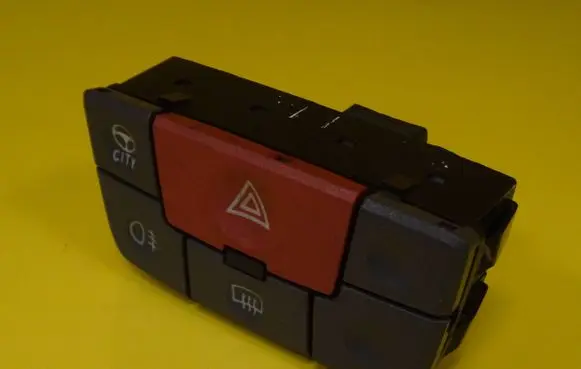 Fiat Panda II Hazard light switch 735357113