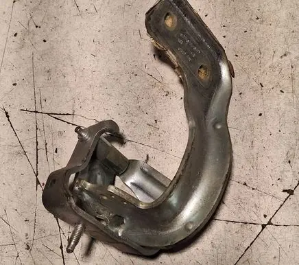 Audi Q5 SQ5 Tailgate/trunk/boot hinge 8R0827300B