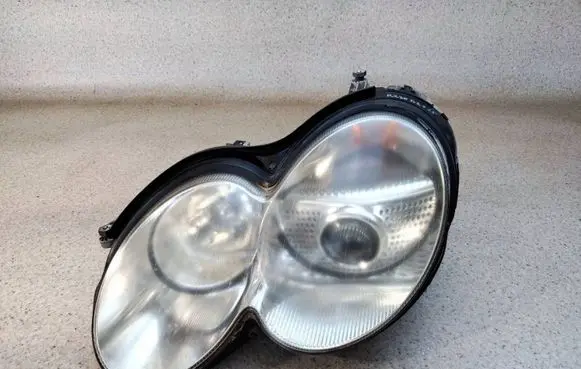 Mercedes-Benz SL R230 Headlight/headlamp A2308206161