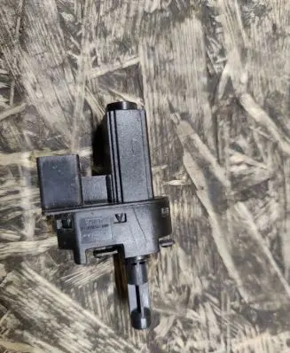 Ford S-MAX Brake pedal sensor switch 4M5T7C534AA