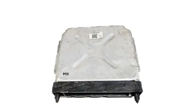 Volvo V70 Engine control unit/module ECU 30684877A
