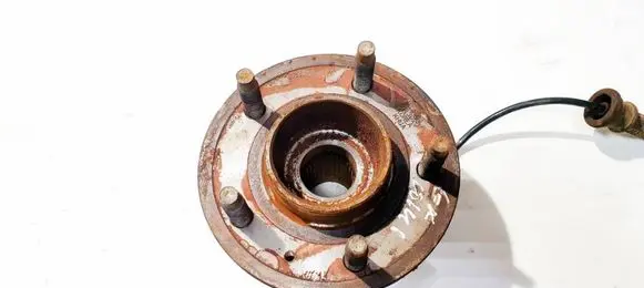 Chevrolet Captiva Rear wheel hub ij113020