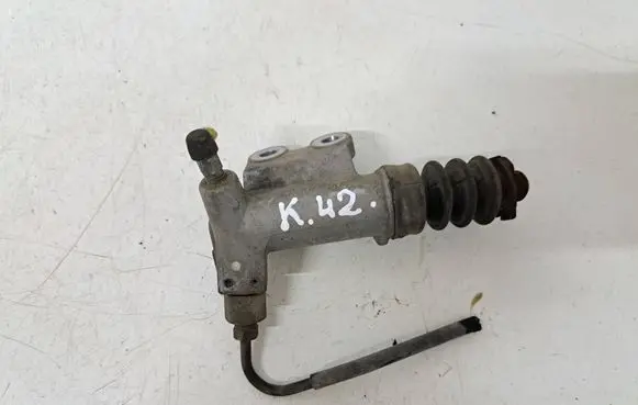Honda Civic Clutch slave cylinder