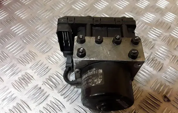 Volkswagen Sharan ABS Pump 1J0907379P 10094903313 7M3614111H
