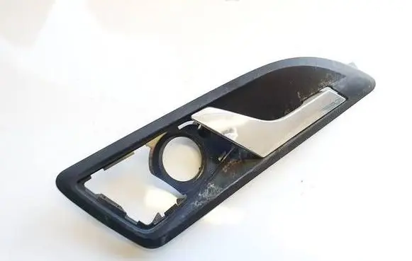 Skoda Octavia Mk2 (1Z) Rear door interior handle 1Z0839248
