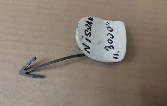 Nissan Almera N16 Front tow hook cap/cover 622A0BM400