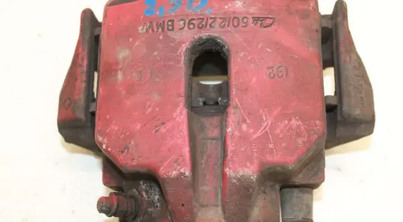 BMW 5 E39 Front brake caliper 6022296