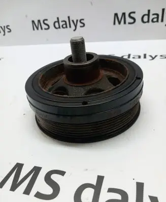 Mercedes-Benz E W212 Crankshaft pulley A6420300403 6420300403