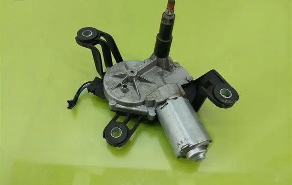 Opel Astra H Rear window wiper motor 0390201591