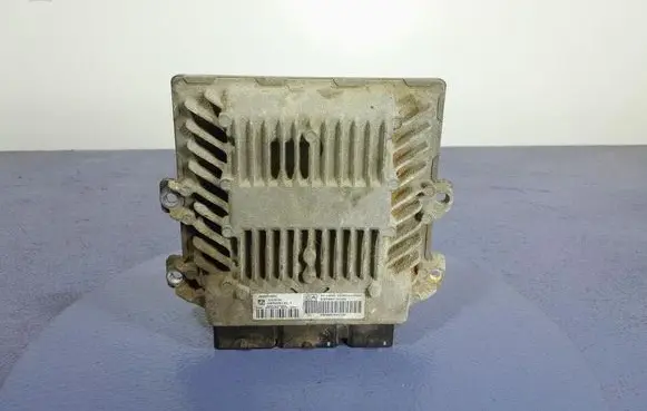 Peugeot Expert Engine control unit/module ECU HW9661642180
