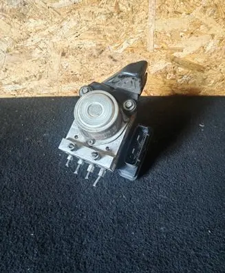 Nissan Juke I F15 ABS Pump 47660BX80B