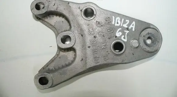 Seat Ibiza IV (6J,6P) Engine mount bracket 6R0199185