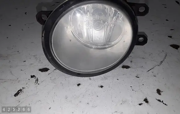 Toyota RAV 4 (XA30) Front fog light 89210657