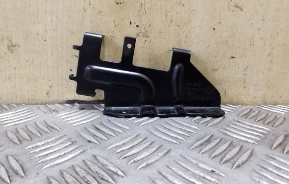 Volkswagen Tiguan Other engine bay part