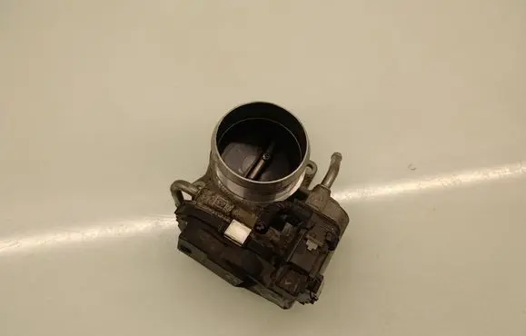 Alfa Romeo Stelvio Throttle valve 