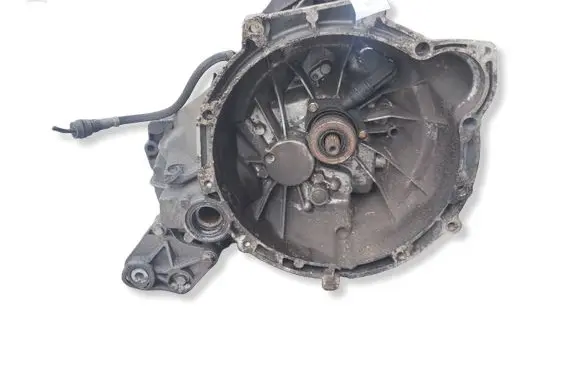 Ford Focus Manual 5 speed gearbox 3M5R7002NBKASACJ 3M5R7002NB