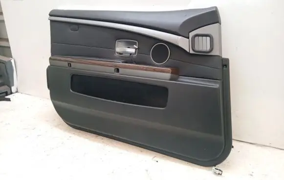 BMW 7 E65 E66 Front door card panel trim