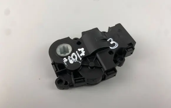 Mini Cooper Countryman F60 Air flap motor/actuator CZ113930