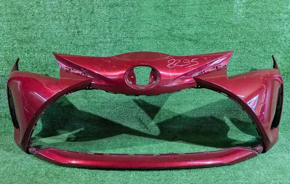 Toyota Yaris Front bumper 
