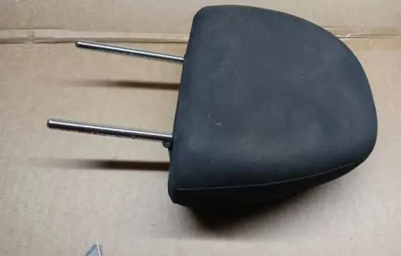 Nissan Micra Front seat headrest 