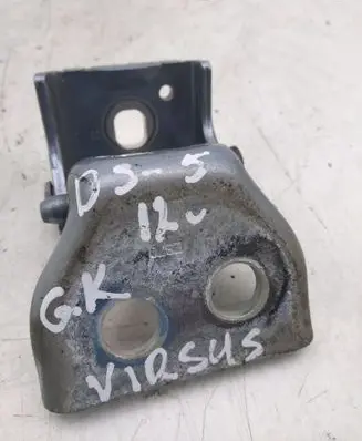 Citroen DS5 Rear door upper hinge