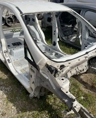 Front quarter panel