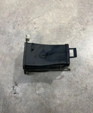 BMW iX3 Brake cooling air channel/duct 7400006 16877010