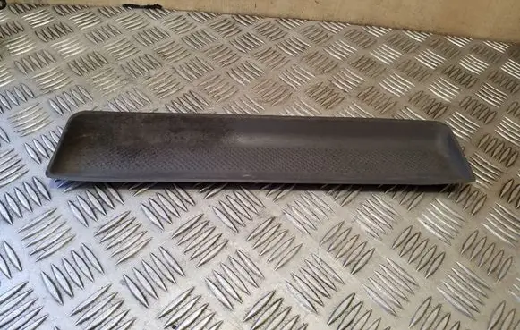 Volkswagen Multivan T4 Panel drawer/shelf pad 7D0858578