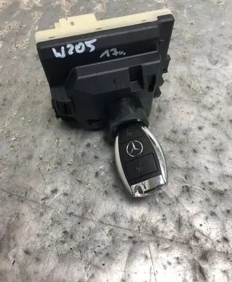 Mercedes-Benz C W205 Ignition lock A2059003419
