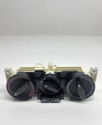 Volkswagen PASSAT B5.5 Climate control unit 1M0820045A