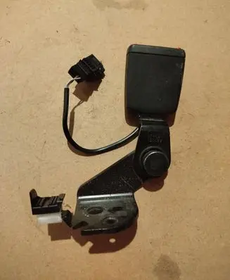 Audi A6 S6 C8 4K Rear seatbelt buckle 4KD857740 1841840B 1155455