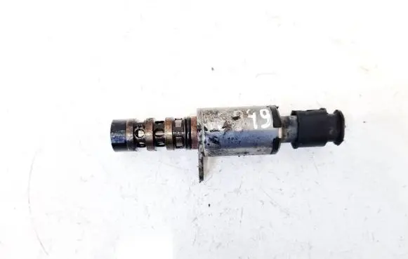 Chevrolet Cruze Camshaft vanos timing valve 55567050