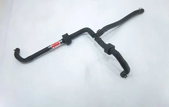 Volkswagen PASSAT B7 Engine coolant pipe/hose 01981