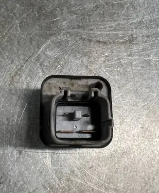 Toyota RAV 4 (XA30) Glow plug pre-heat relay 2861067010