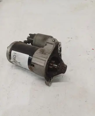 Dacia Sandero Starter motor 8200815083