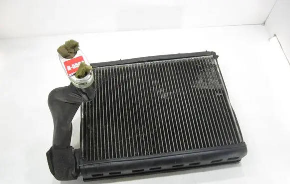 Audi A6 S6 C6 4F Air conditioning (A/C) radiator (interior) 