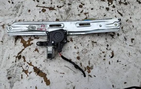 Fiat Tipo Front door window regulator with motor 00521304360