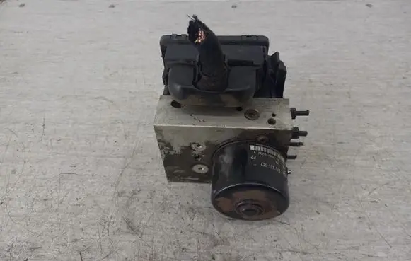 Audi A3 S3 8L ABS Pump 1CO9073796X0614517