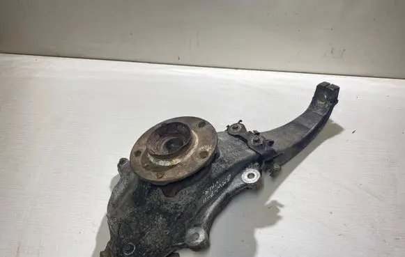 BMW 7 F01 F02 F03 F04 Front wheel hub