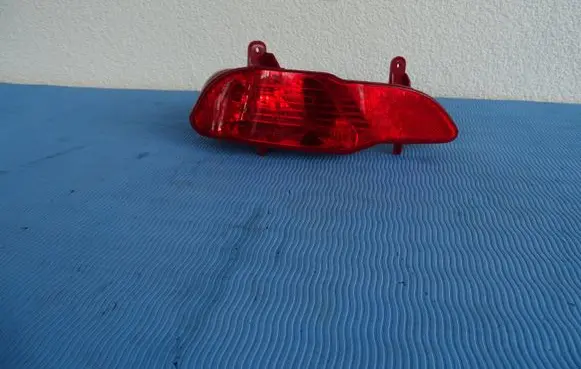 Peugeot 5008 II Rear bumper light 9811981980