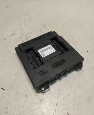 Skoda Fabia Mk2 (5J) Comfort/convenience module 6R7937087F HH11S0017 10024249