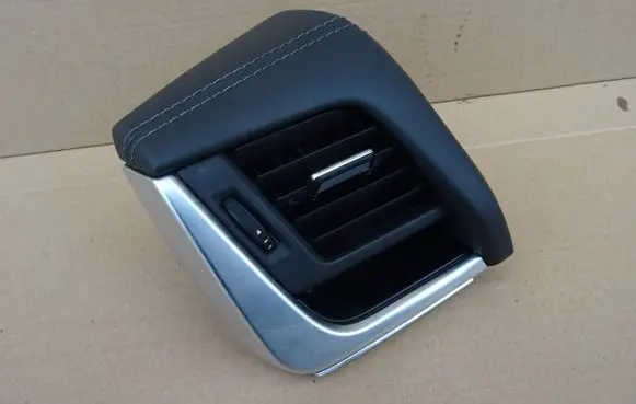 Nissan Qashqai J12 Dashboard side end trim 684P06UN0A