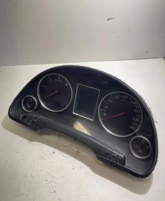 Audi A4 S4 B6 8E 8H Speedometer (instrument cluster)