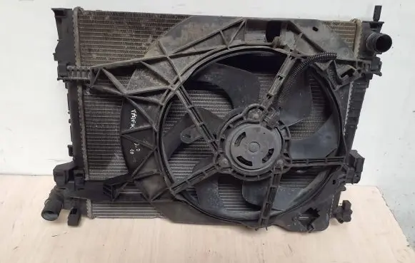 Renault Trafic II (X83) Coolant radiator
