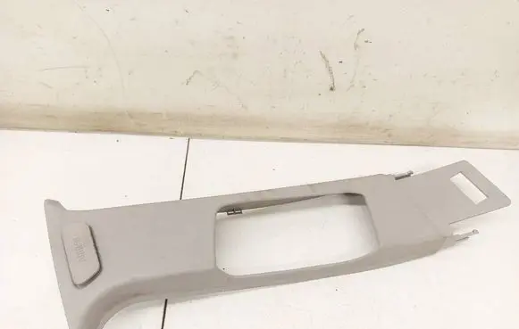 Opel Astra H (B) pillar trim (top) 13223744