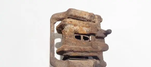 Honda Element Rear brake caliper